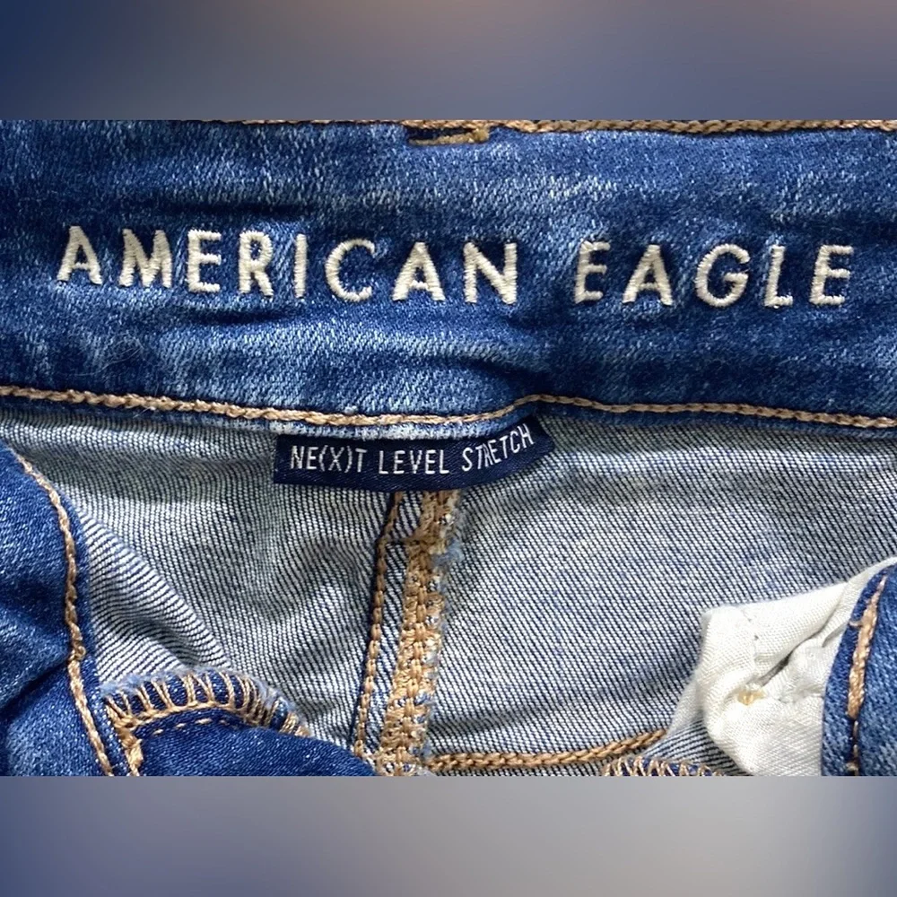 American Eagle Next Level Stretch HI-Rise Shortie SZ 4 Festival Boho Jean Shorts
